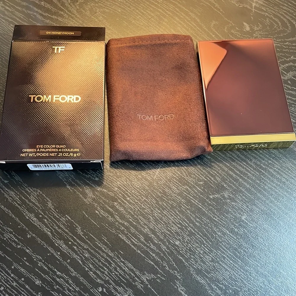 TOM FORD EYE COLOR QUAD Honeymoon 04